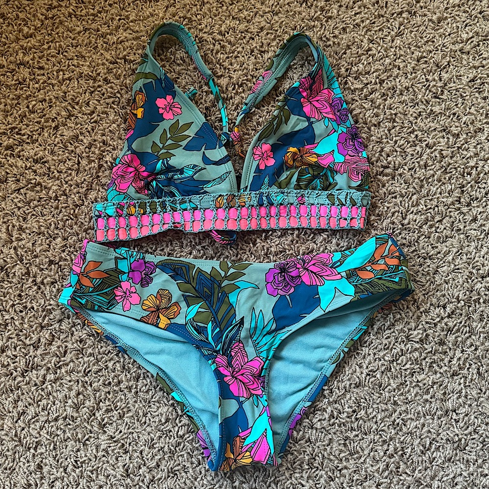 Green Tropical Floral Bikini Set